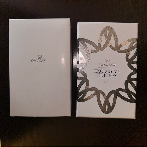 Genuine Swarovski Stardust Necklace and Bracelet Set - Picture 10 of 10